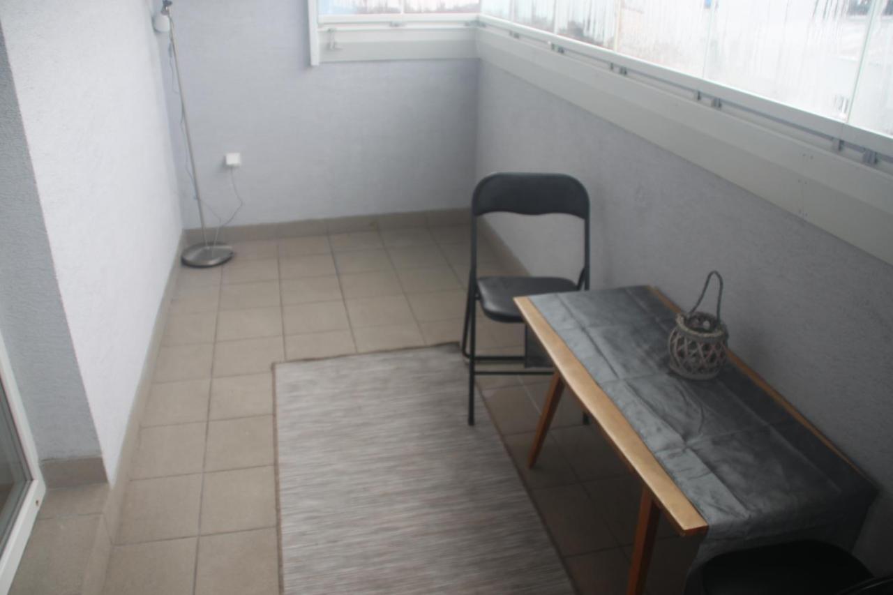 Jasmine Apartment - Free Parking - City Center - Skibus - Tatralandia 5Km Liptovský Mikuláš エクステリア 写真
